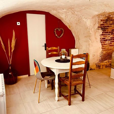 La Cave Aux Lumieres - Proche Centre-Ville - 2 Chambres - Wifi Renaison 外观 照片